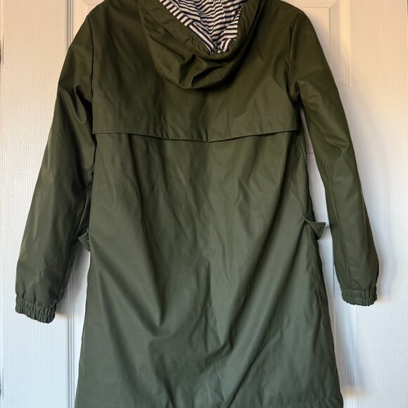ZARA Lightweight Jacket in Green - Picture 2 of 3